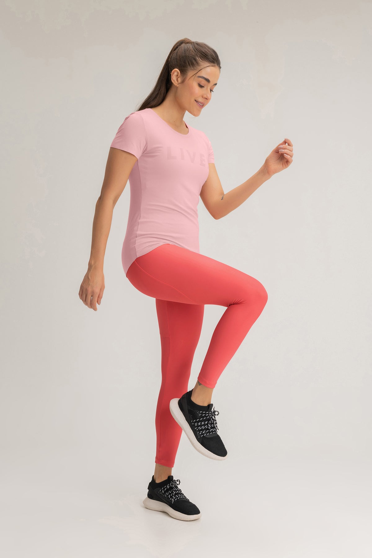 LIVE! Contour Legging