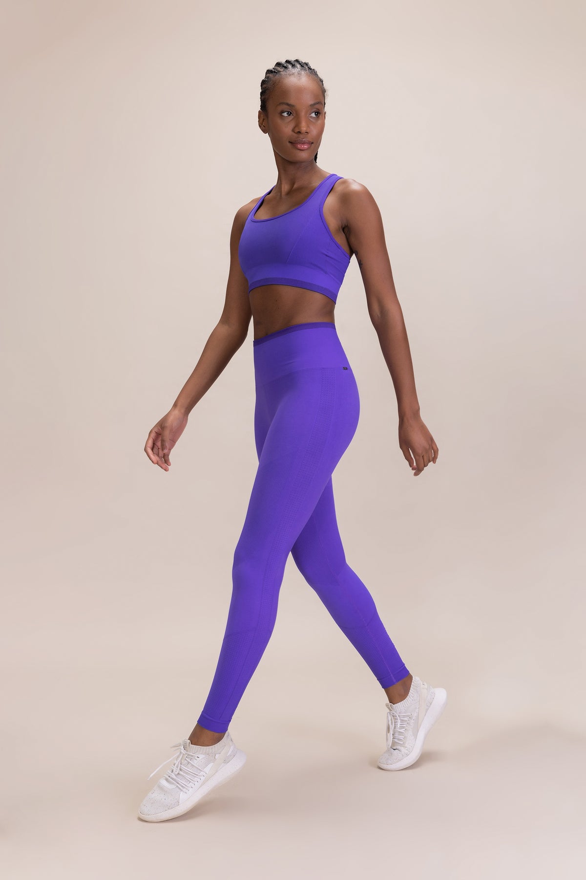 Seamless Contour Leggings